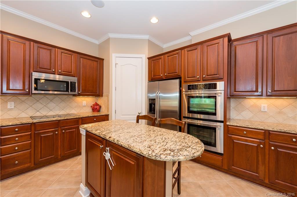 555 Quicksilver Trail Fort Mill, SC 29708 - Photo 10 of 24