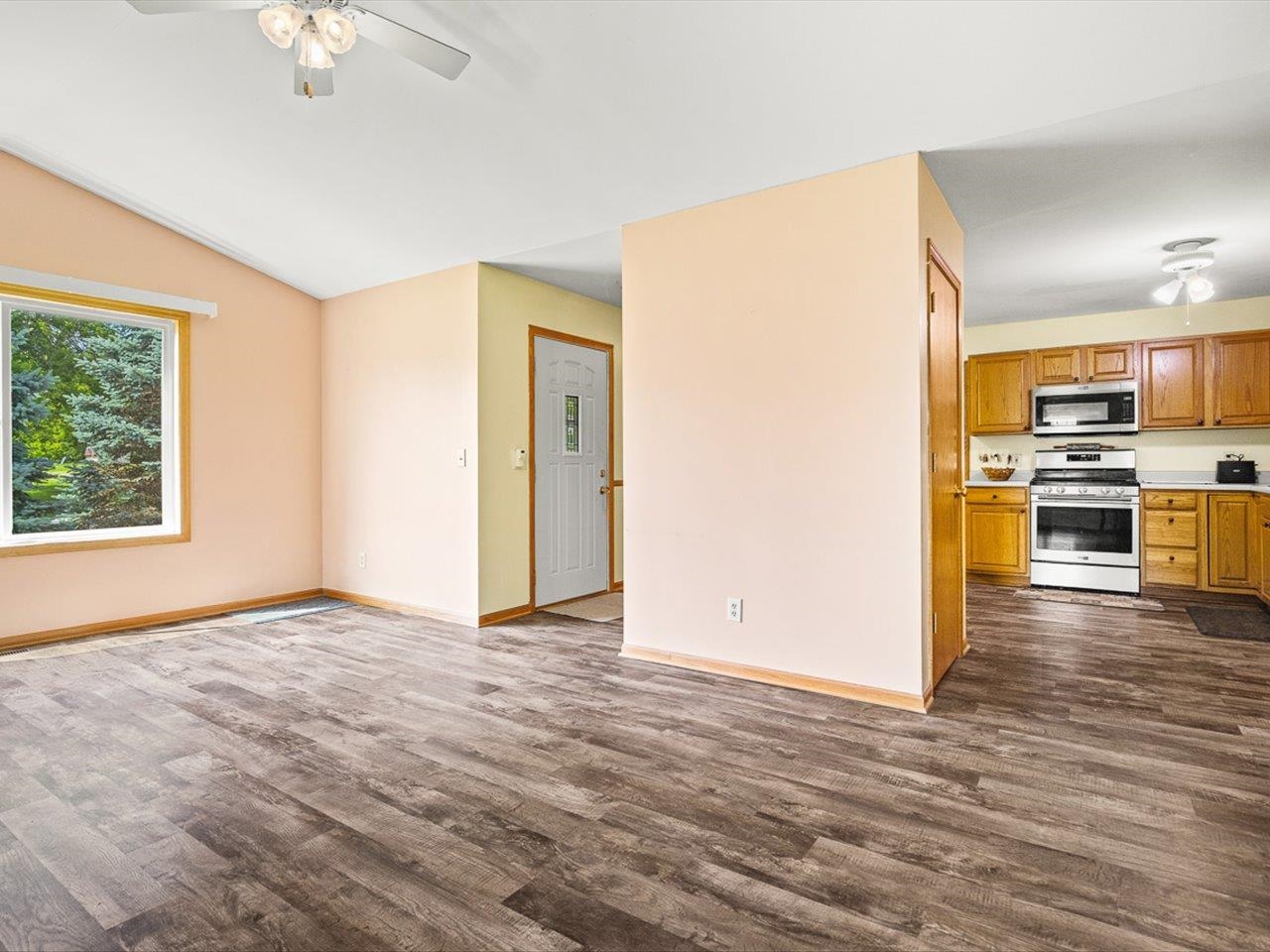 117 Pembroke Road Southwest Poplar Grove, IL 61065 - Photo 24 of 37