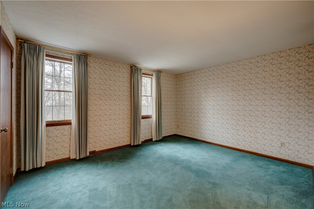 11221 West Walnut Ridge Road Chesterland, OH 44026 - Photo 23 of 35 Bedroom 2