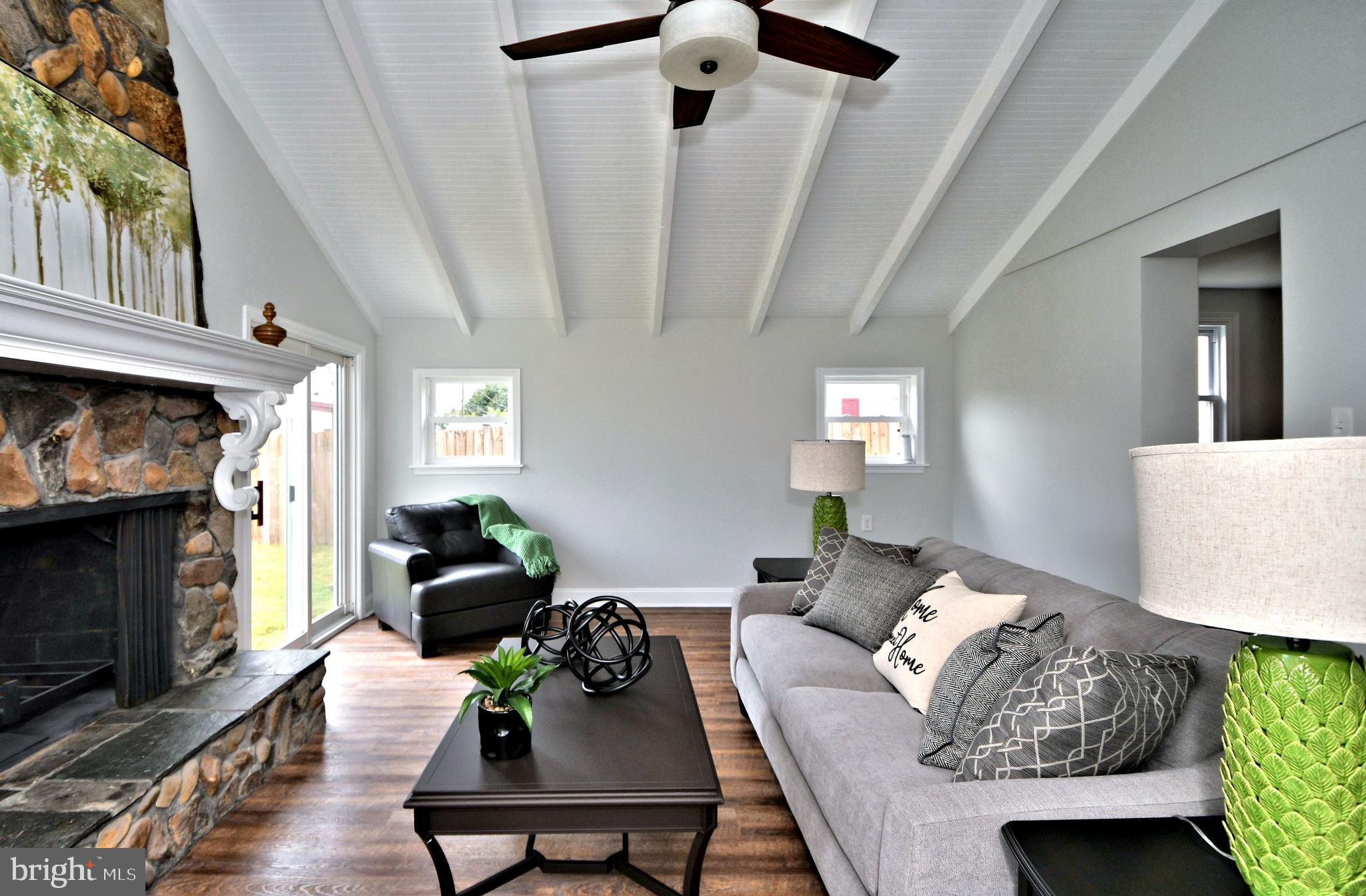 539 Stanbridge Road Morton, PA 19070 - Photo 26 of 48 Family Room