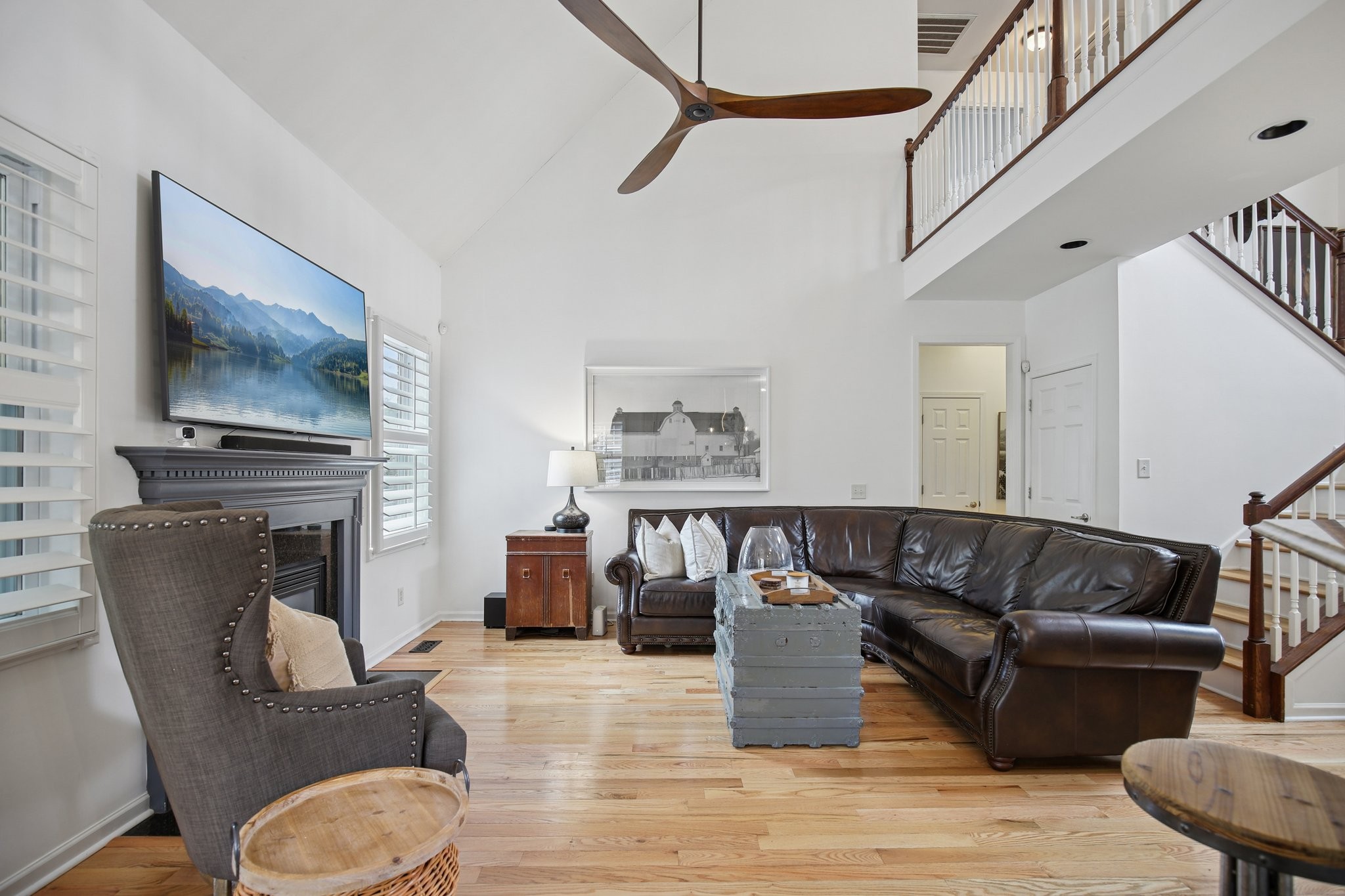 135 Ruland Circle Hendersonville, TN 37075 - Photo 16 of 89 a living room with furniture and a flat screen tv