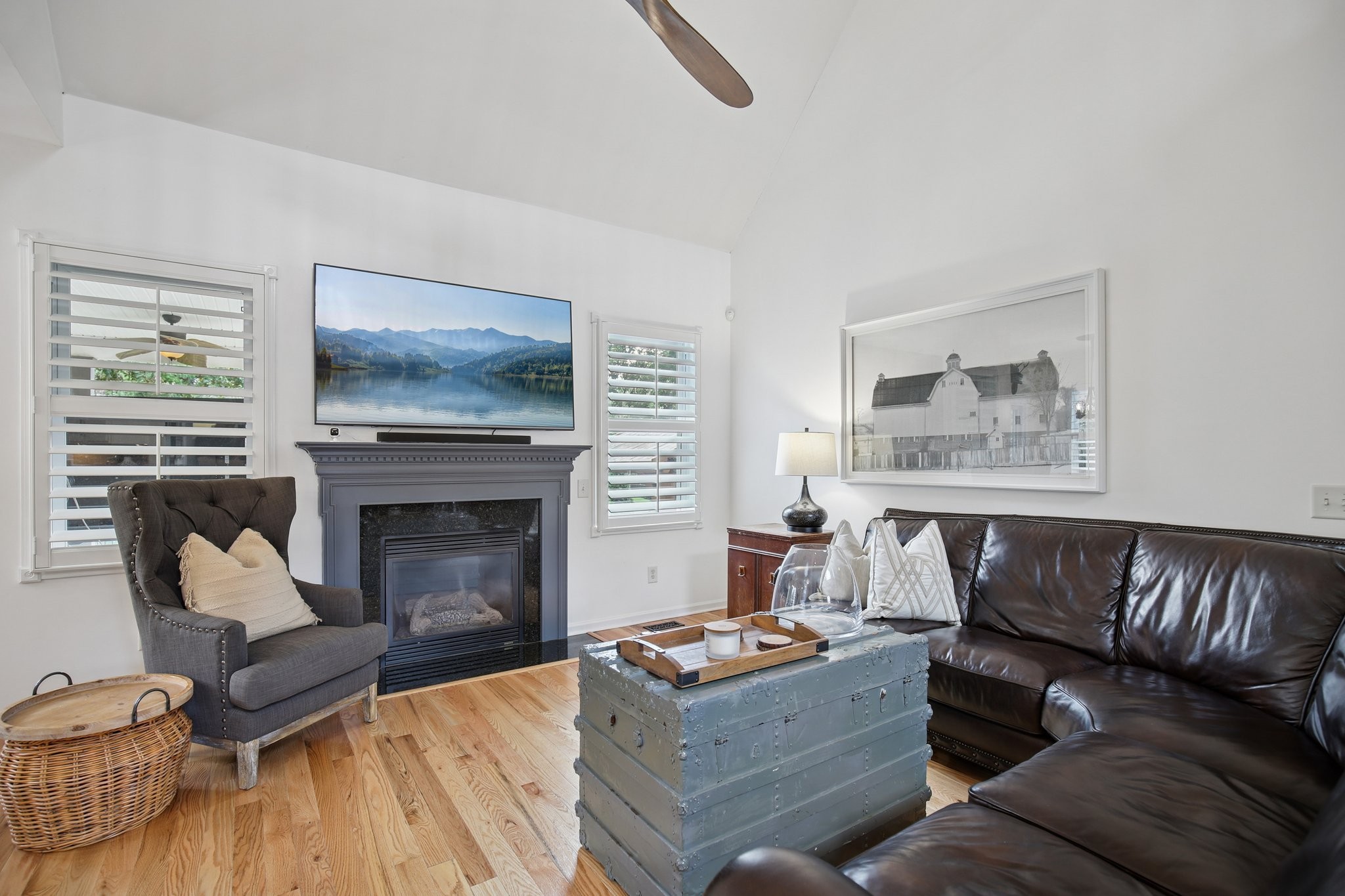 135 Ruland Circle Hendersonville, TN 37075 - Photo 17 of 89 a living room with furniture and a fireplace