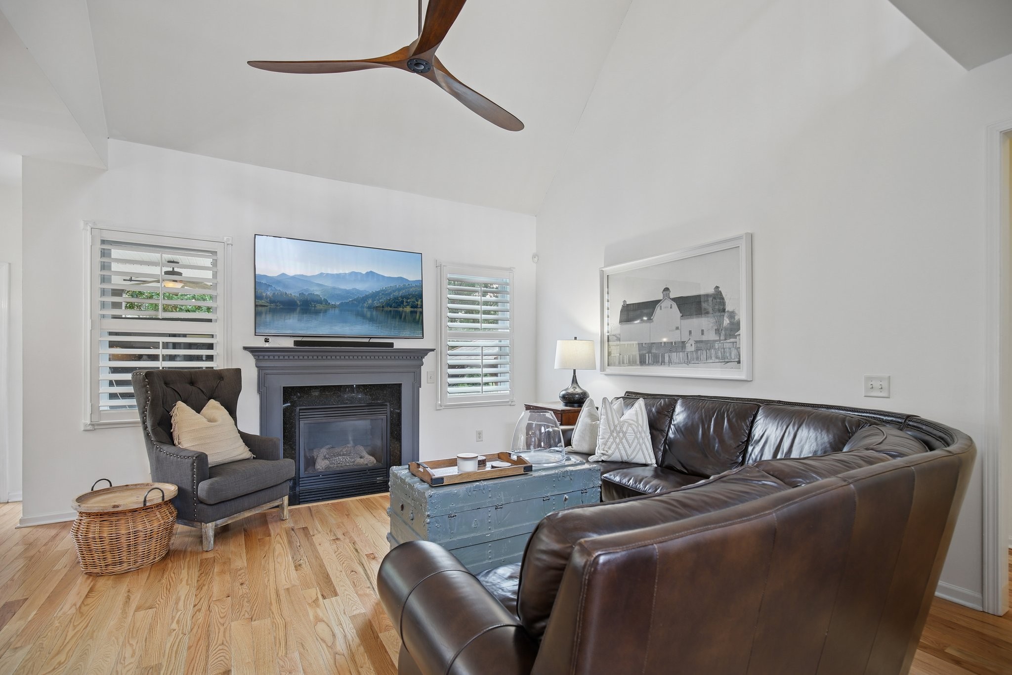 135 Ruland Circle Hendersonville, TN 37075 - Photo 18 of 89 a living room with furniture and a fireplace