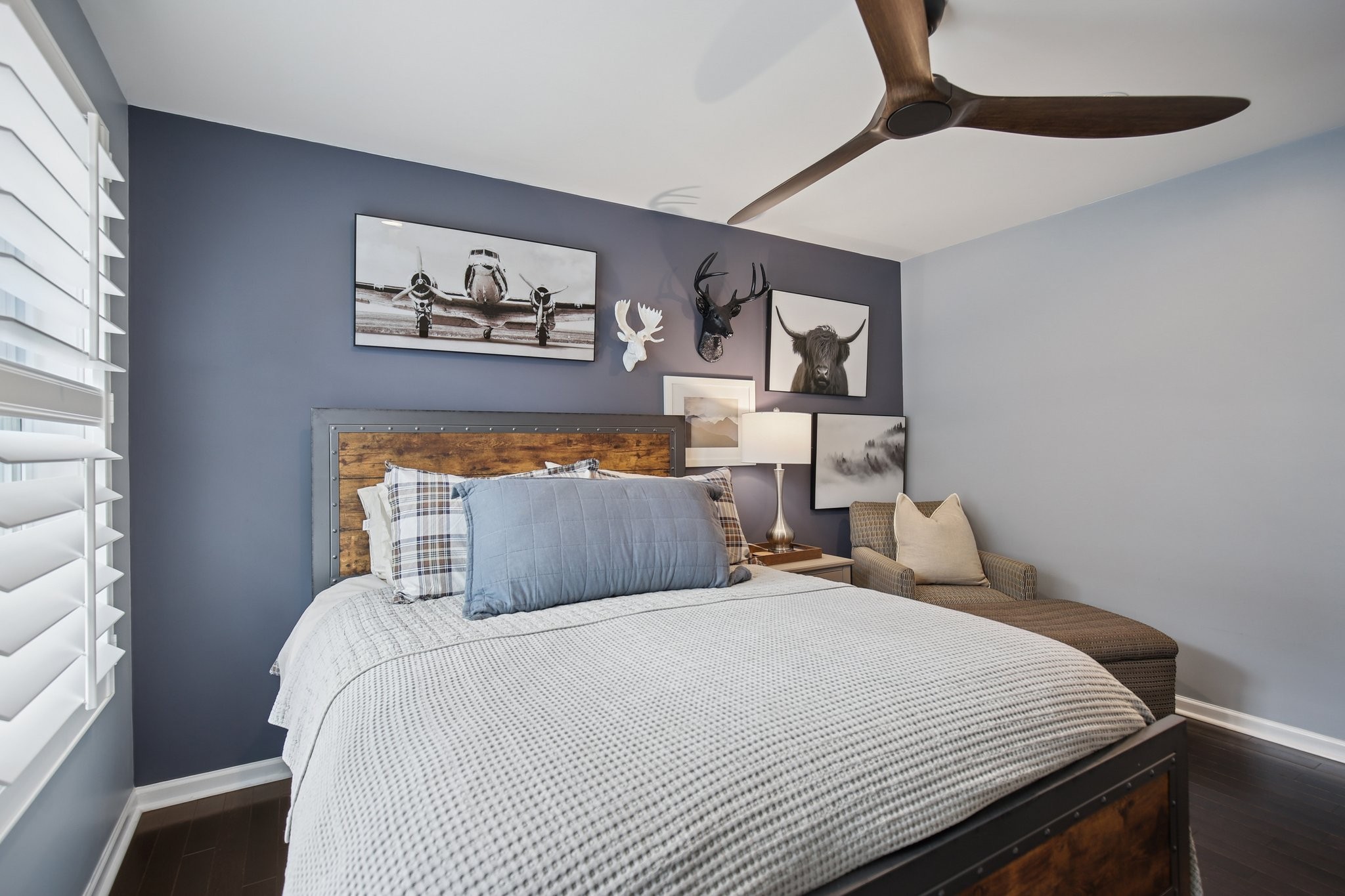 135 Ruland Circle Hendersonville, TN 37075 - Photo 62 of 89 a bedroom with a bed and painting on the wall