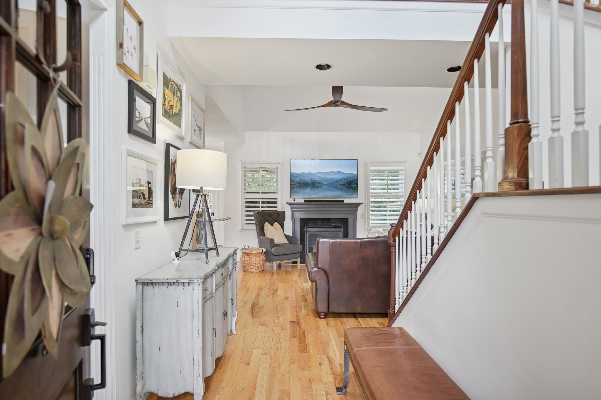 135 Ruland Circle Hendersonville, TN 37075 - Photo 8 of 89 a view of entryway and hall with wooden floor