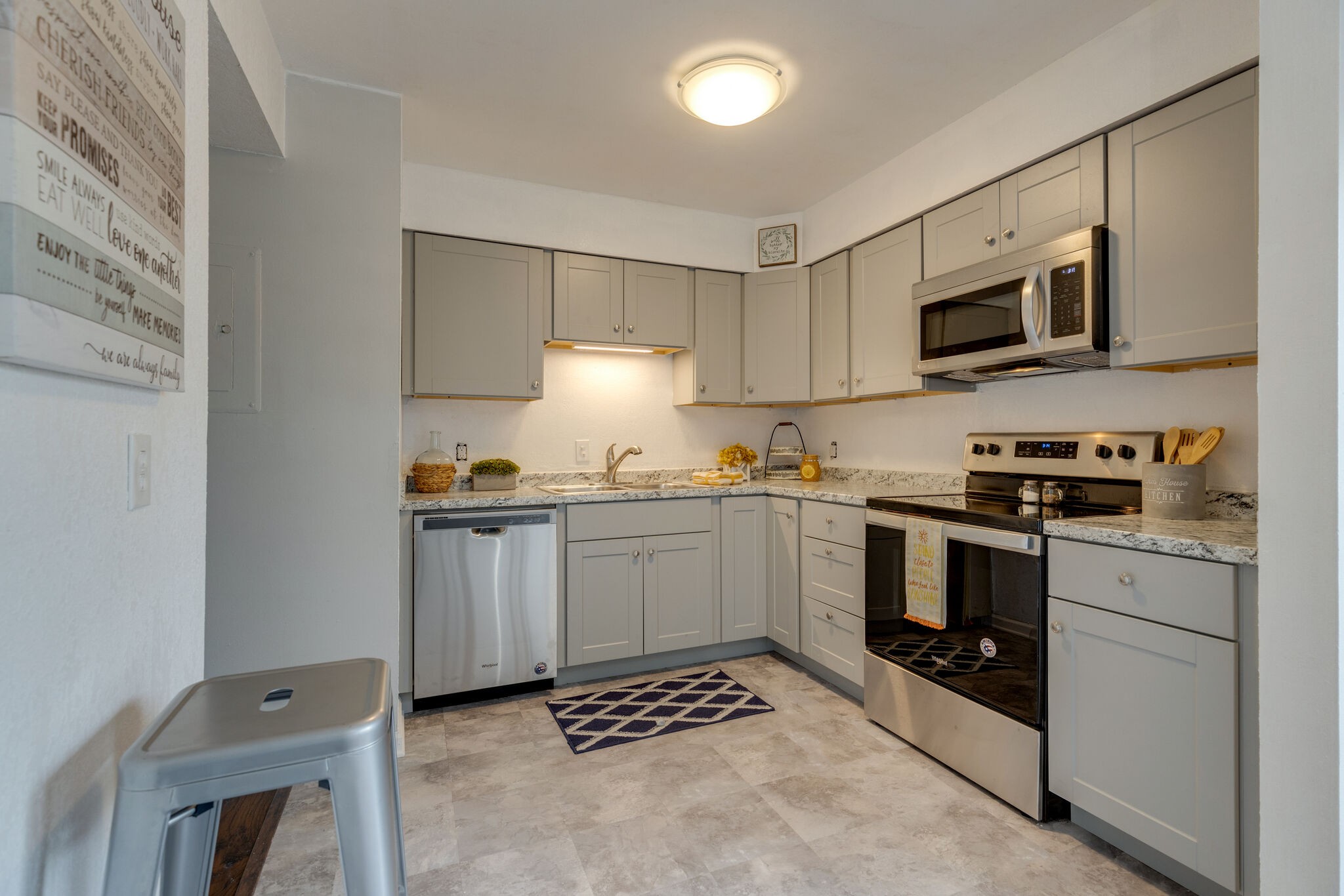 500 Paragon Mills Road, Unit E6 Nashville, TN 37211 - Photo 9 of 28