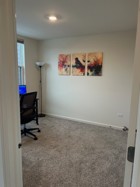 314 Summit Circle Lombard, IL 60148 - Photo 13 of 24 a view of workspace