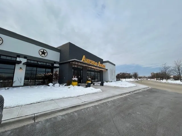 $3,650 | 314 Summit Circle, Lombard, IL 60148