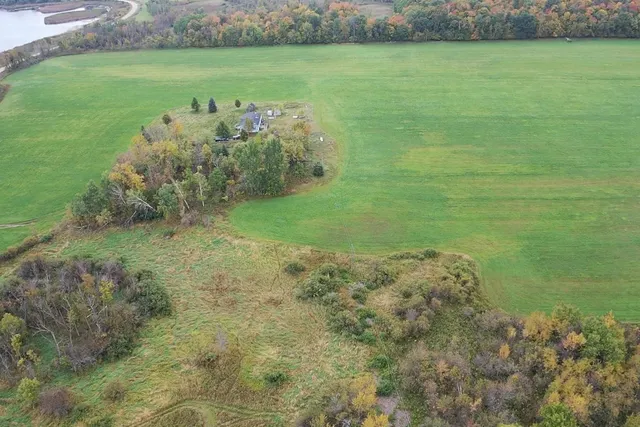 $400,000 | 33829 Long Lake Road, Richville, MN 56576