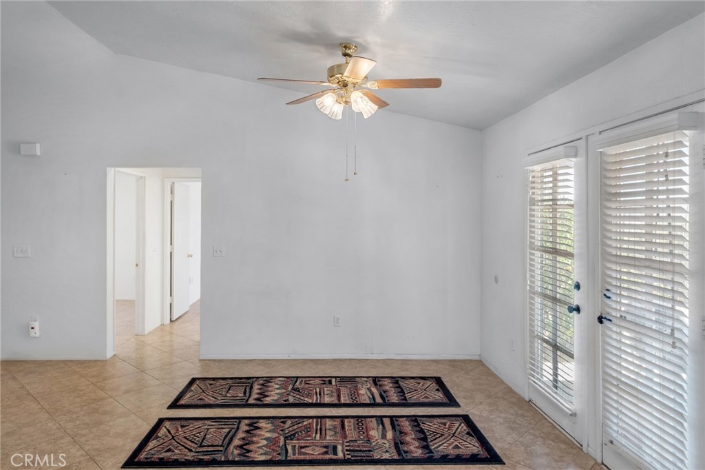 15155 Apache Road Apple Valley, CA 92307 - Photo 12 of 32