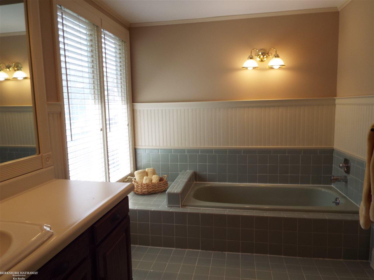 1415 Springwood Lane Rochester, MI 48309 - Photo 56 of 68 LARGE & SPACIOUS