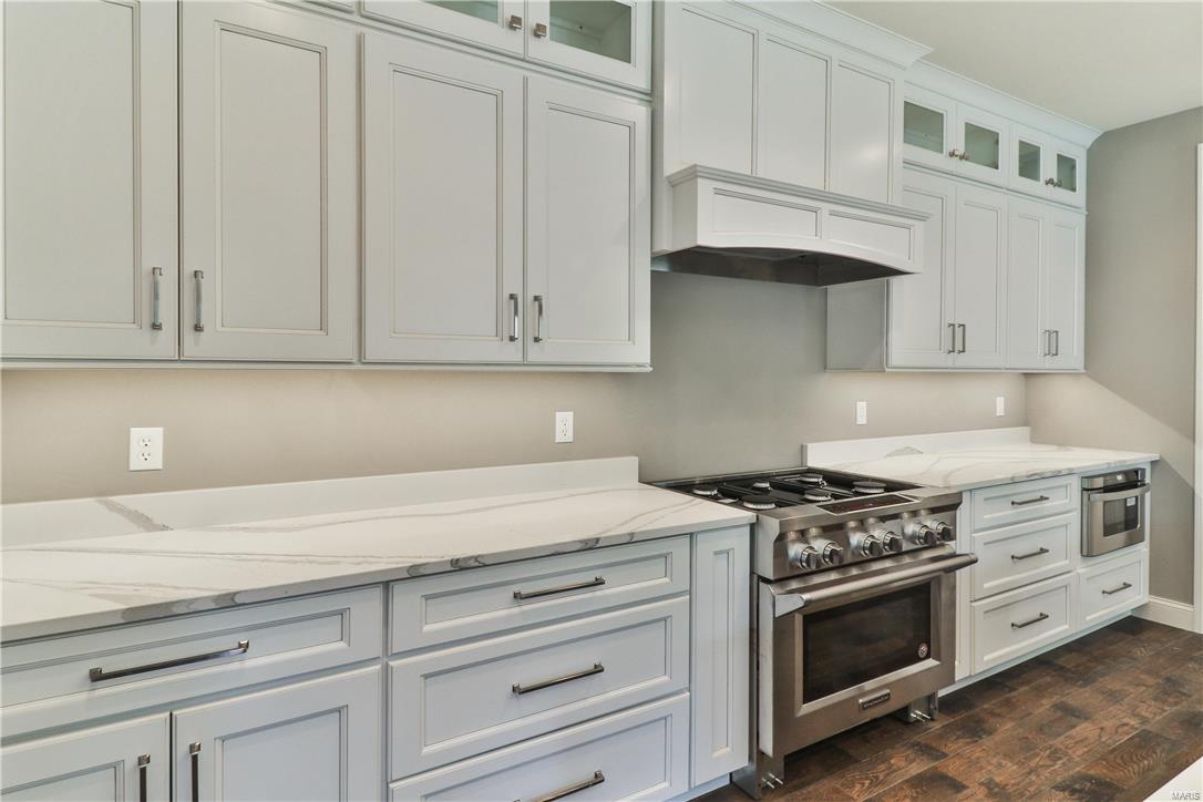 1043 Bridleridge Crossing Spur High Ridge, MO 63049 - Photo 17 of 55