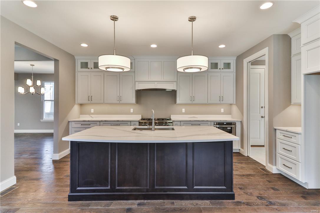 1043 Bridleridge Crossing Spur High Ridge, MO 63049 - Photo 23 of 55