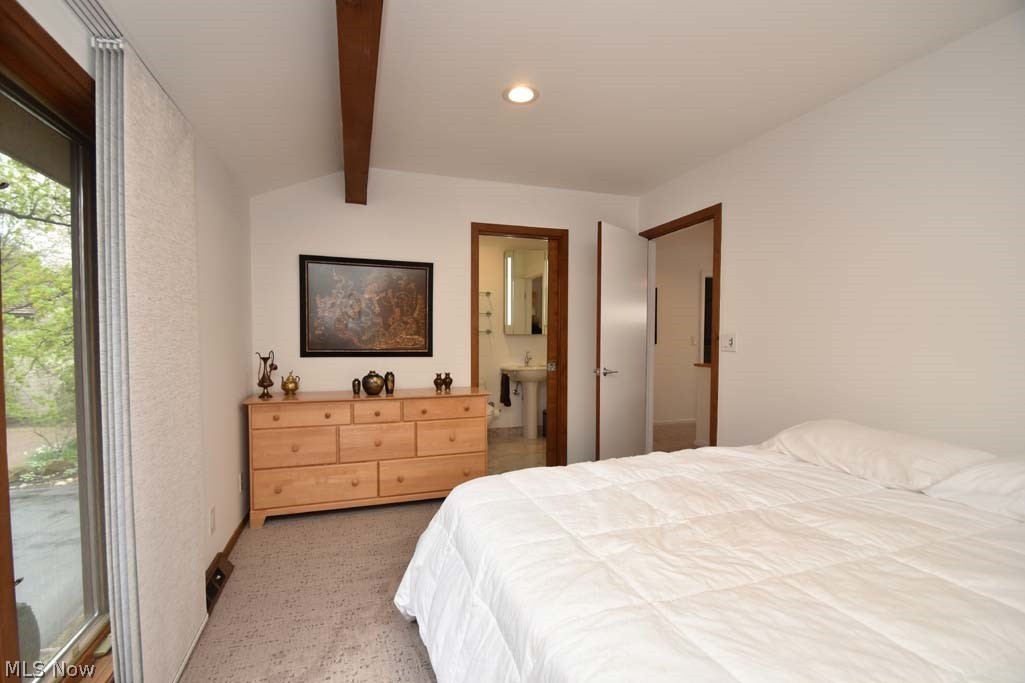 12632 Cedar Road Cleveland Heights, OH 44106 - Photo 24 of 29 Second Bedroom with en-suite full Bath.