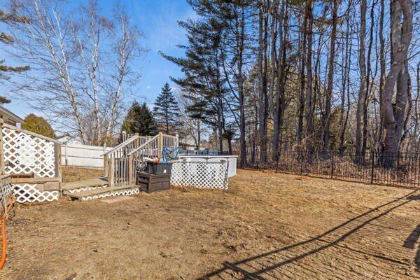 32 Grove Street Lewiston, ME 04240 - Photo 31 of 33 032_O3B8