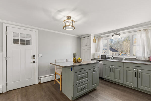 32 Grove Street Lewiston, ME 04240 - Photo 4 of 33 003_sdYw