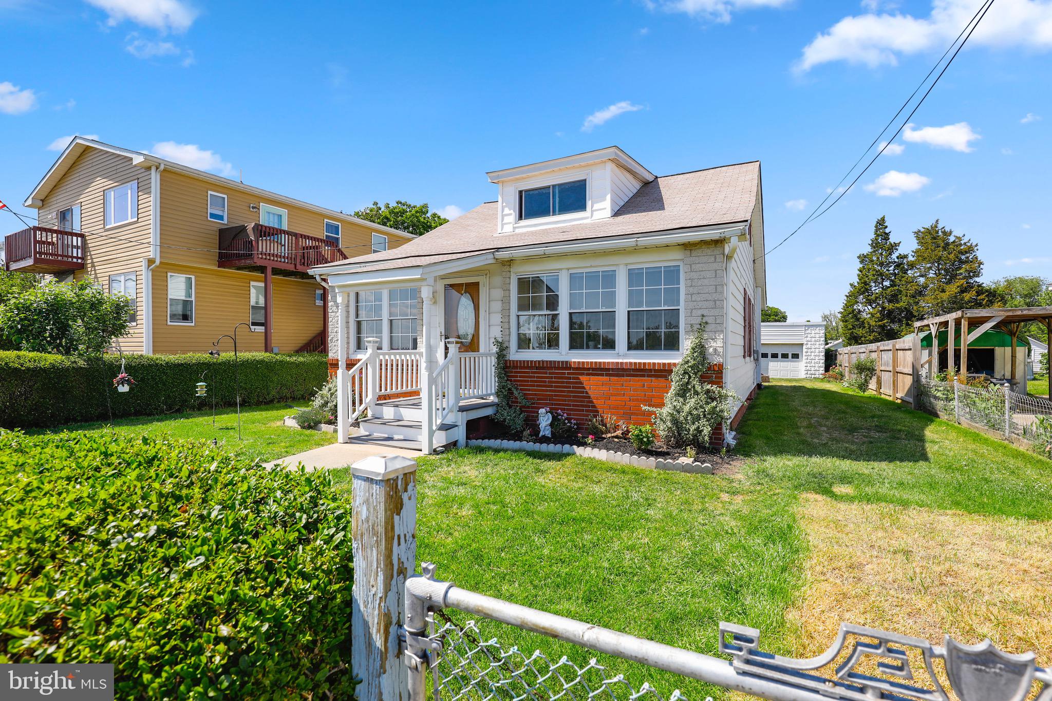 7312 Bay Front Road Baltimore, MD 21219 - Photo 2 of 35 Charming storybook bungalow