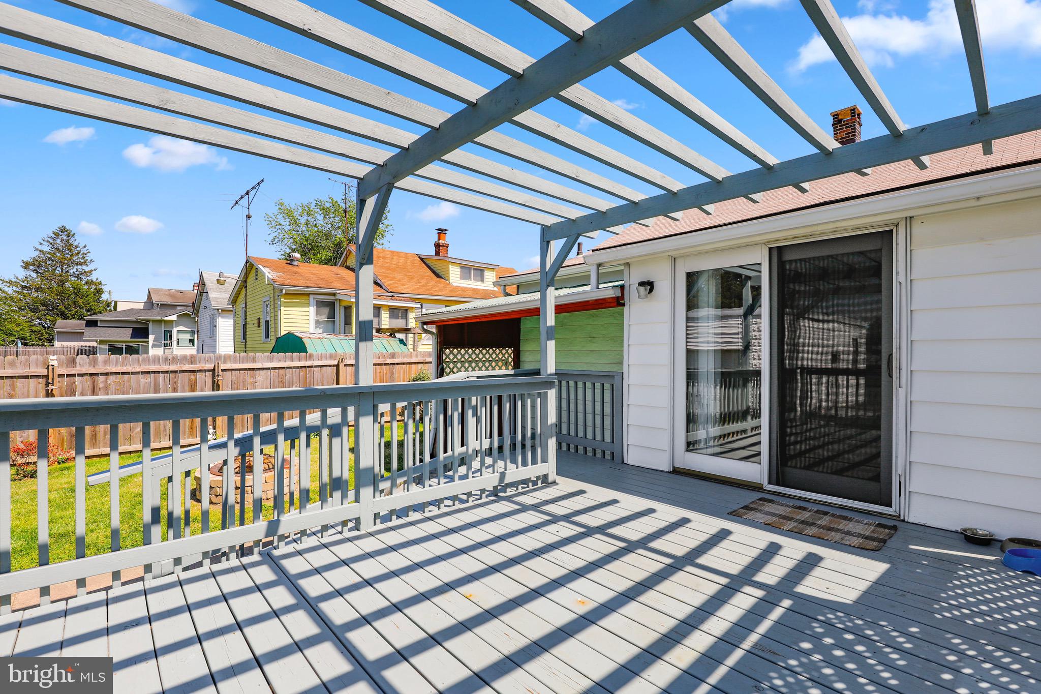 7312 Bay Front Road Baltimore, MD 21219 - Photo 28 of 35 Young deck
