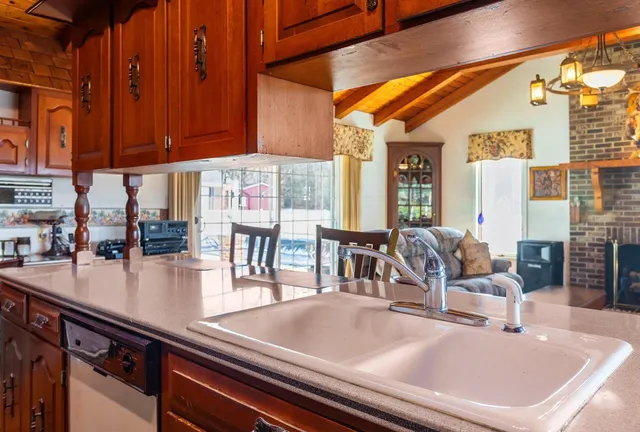 $895,000 | 8217 South East Highway, Elkton, VA 22827