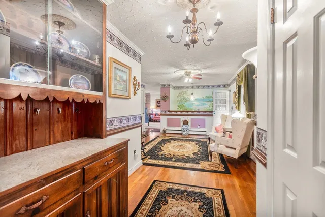 $895,000 | 8217 South East Highway, Elkton, VA 22827