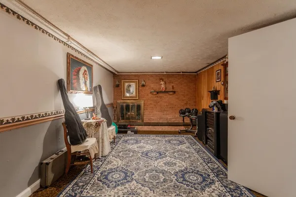 $865,000 | 8217 South East Highway, Elkton, VA 22827