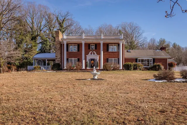 $895,000 | 8217 South East Highway, Elkton, VA 22827