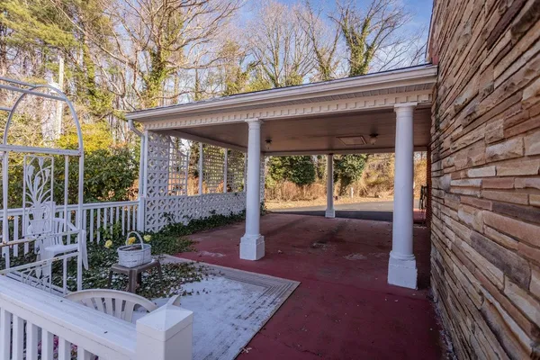 $865,000 | 8217 South East Highway, Elkton, VA 22827