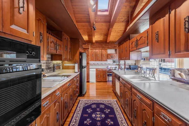 $895,000 | 8217 South East Highway, Elkton, VA 22827