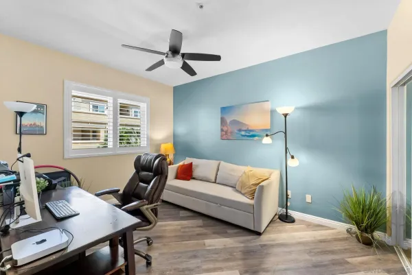 $925,000 | 1100 Civic Center Drive, Unit C25, Oceanside, CA 92054