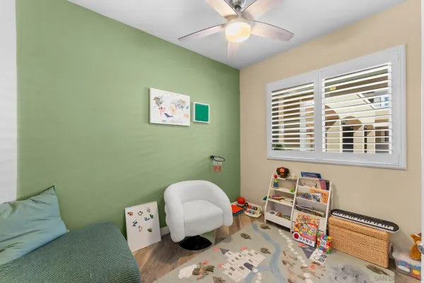 $925,000 | 1100 Civic Center Drive, Unit C25, Oceanside, CA 92054