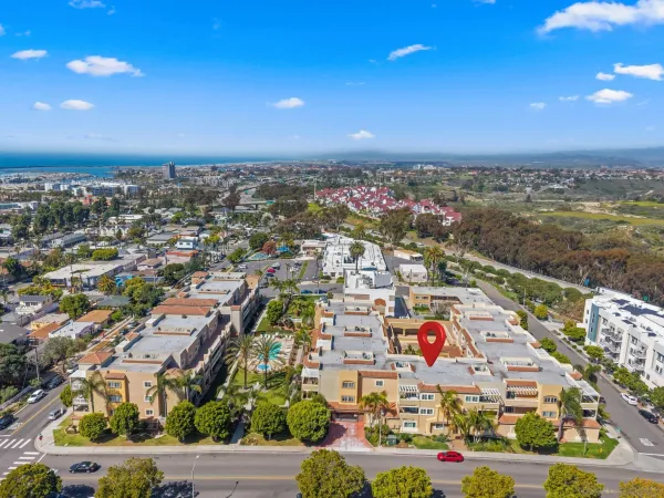 $925,000 | 1100 Civic Center Drive, Unit C25, Oceanside, CA 92054