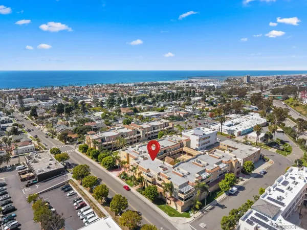 $925,000 | 1100 Civic Center Drive, Unit C25, Oceanside, CA 92054