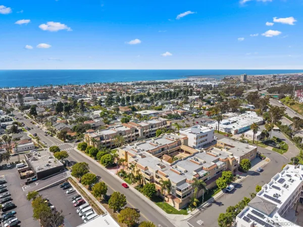 $925,000 | 1100 Civic Center Drive, Unit C25, Oceanside, CA 92054