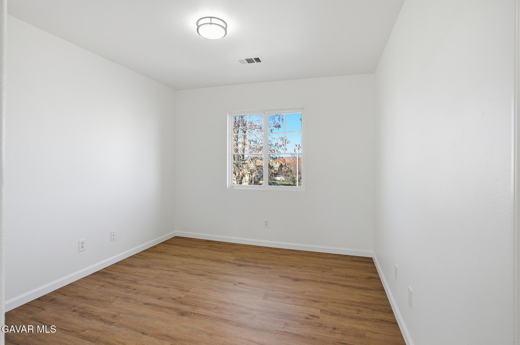 43010 Yaffa Street Lancaster, CA 93535 - Photo 35 of 37 Yaffa_027