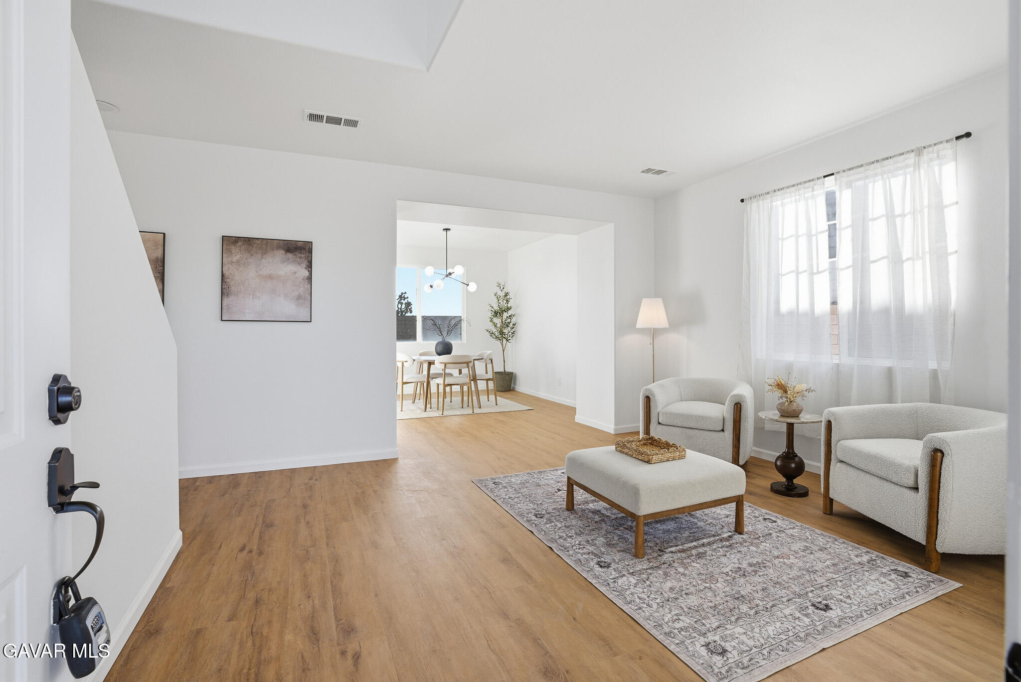 43010 Yaffa Street Lancaster, CA 93535 - Photo 5 of 37 Yaffa_001