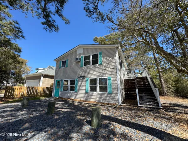 $1,595 | 100 Northeast 43rd Street, Unit 1, Oak Island, NC 28465