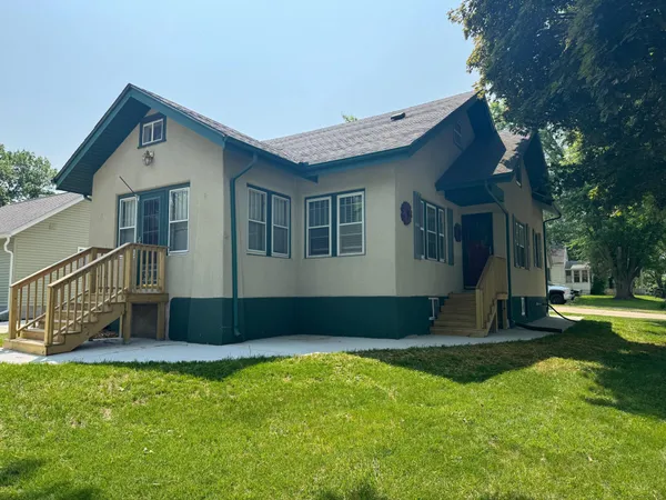 $199,900 | 1315 West Clark Street, Albert Lea, MN 56007