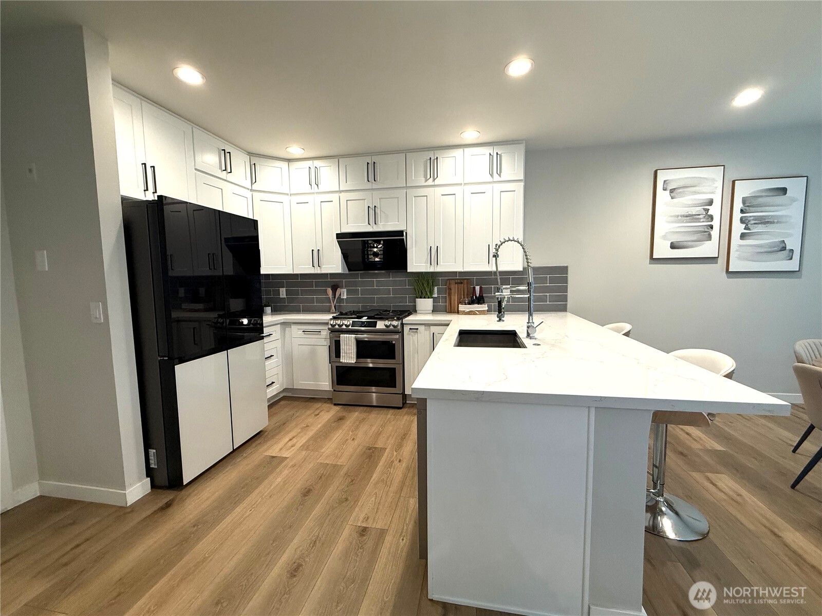 5007 Lake Place South, Unit D27 Renton, WA 98055 - Photo 9 of 36