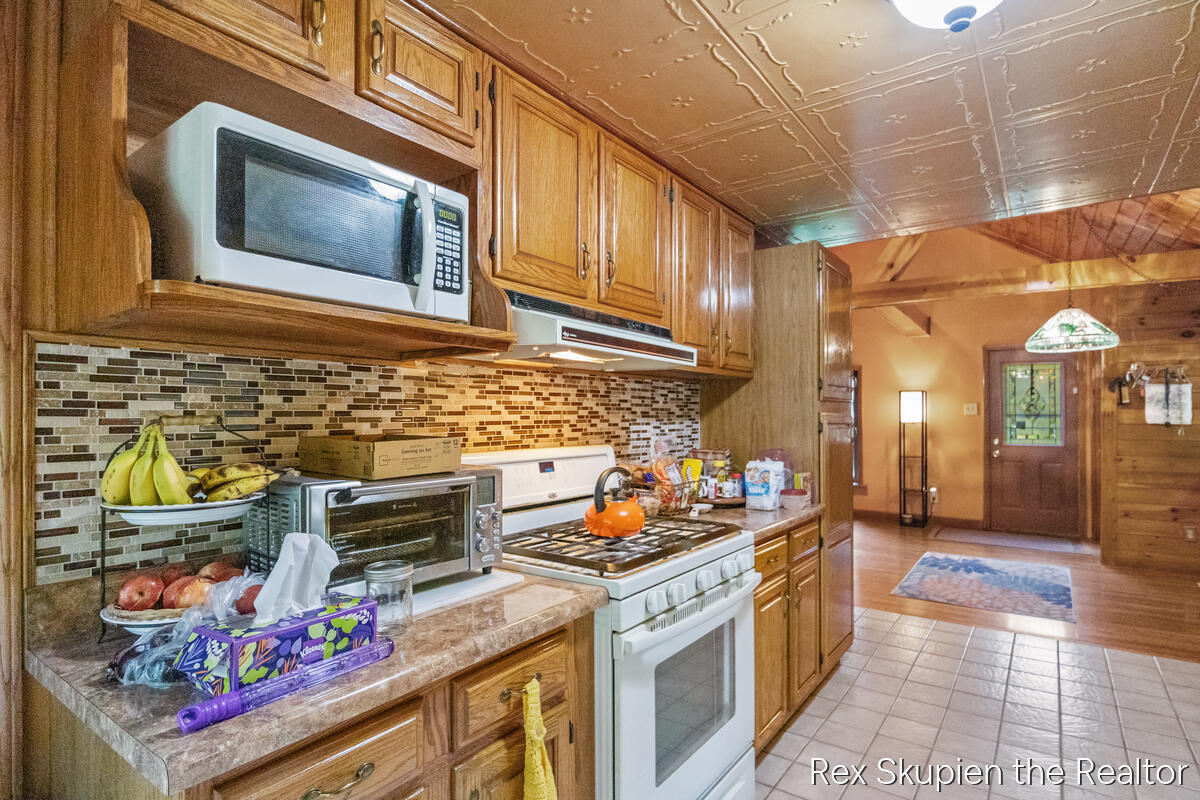 3497 West Baseline Road White Cloud, MI 49349 - Photo 14 of 49
