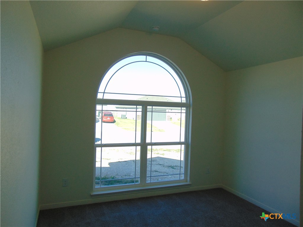 3202 Salt Fork Drive Killeen, TX 76549 - Photo 20 of 25 an empty room with a window