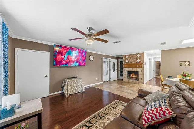 $230,000 | 1530 Carson Drive, Mesquite, TX 75149