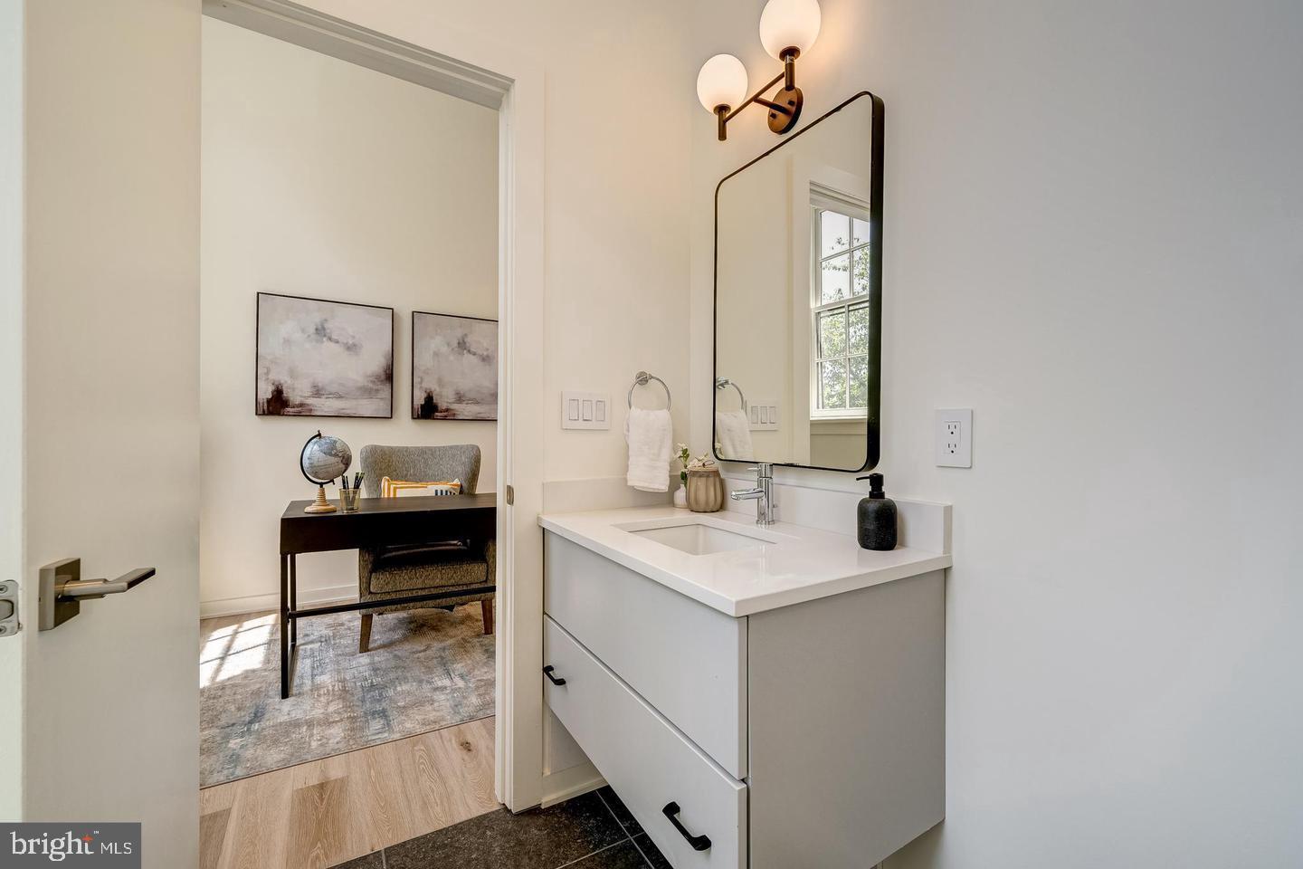 440 R Street Northwest, Unit 203 Washington, DC 20001 - Photo 14 of 32 Gallery Image 14