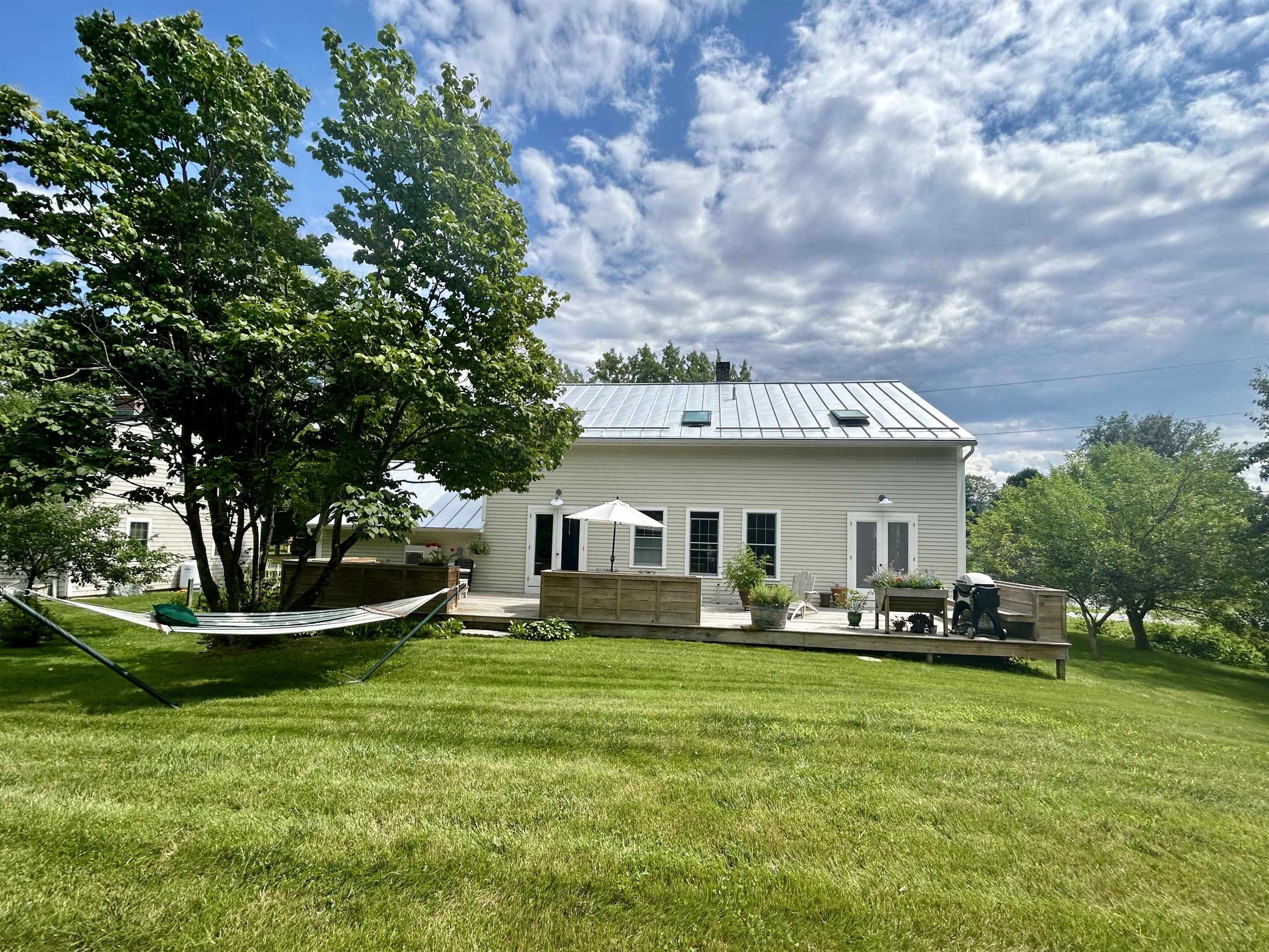 39 Carpenter Street Norwich, VT 05055 - Photo 20 of 31