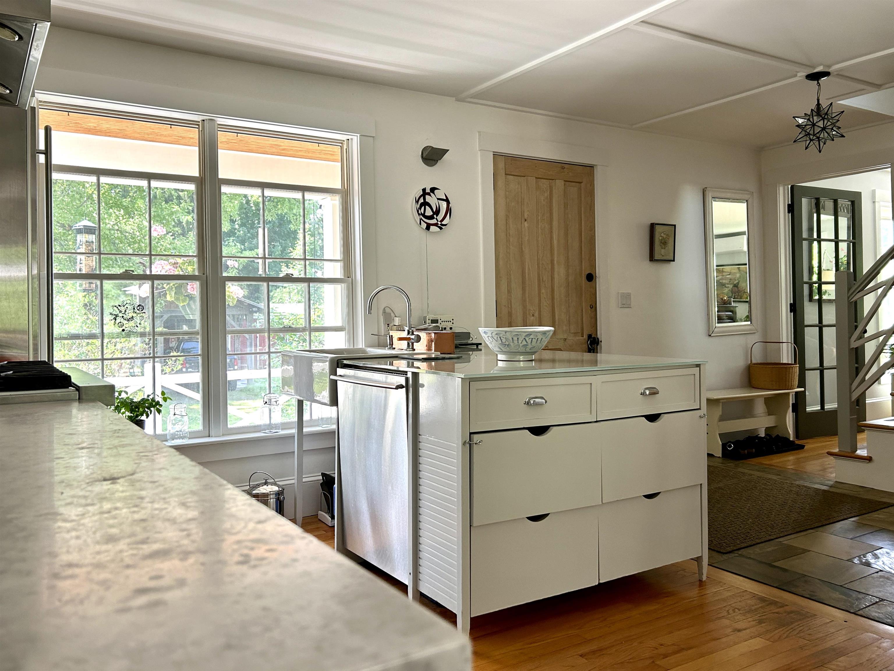 39 Carpenter Street Norwich, VT 05055 - Photo 27 of 31