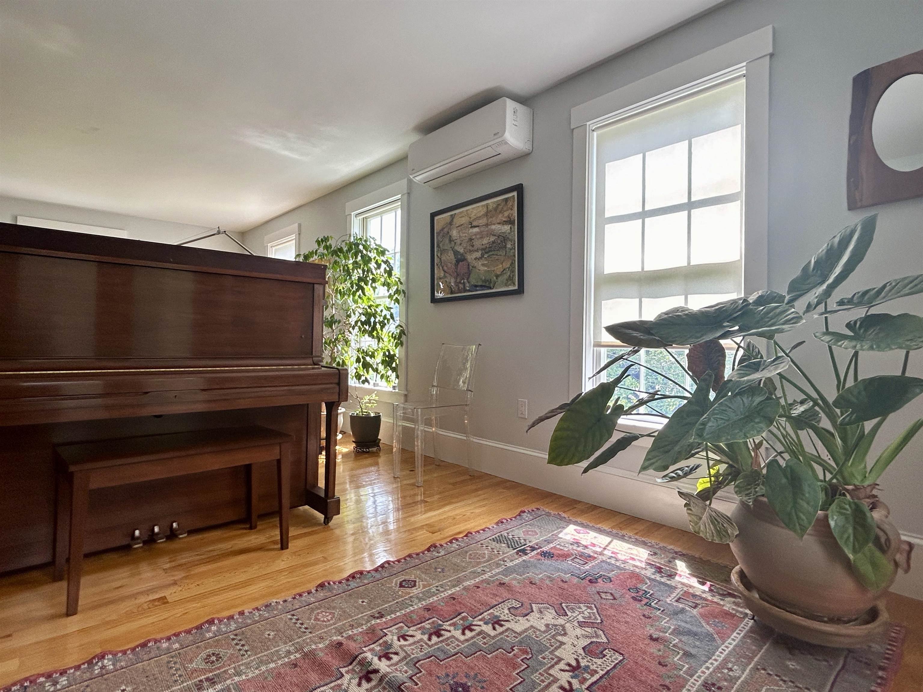 39 Carpenter Street Norwich, VT 05055 - Photo 10 of 31