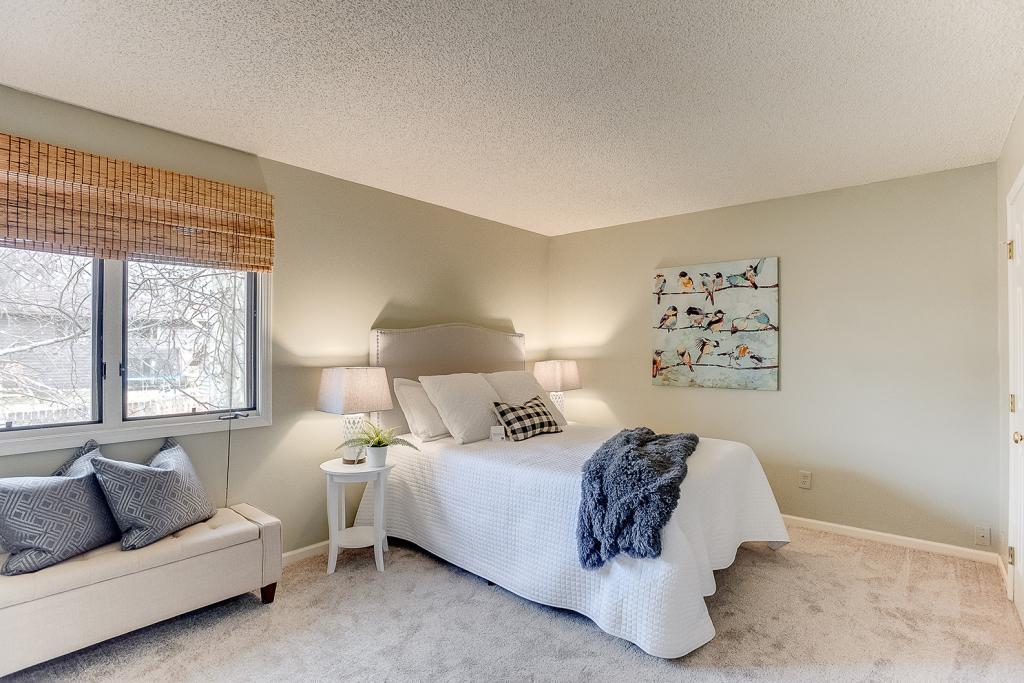 4663 Beacon Hill Road Eagan, MN 55122 - Photo 24 of 59 Gallery Image 24