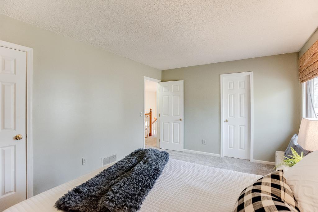 4663 Beacon Hill Road Eagan, MN 55122 - Photo 26 of 59 Gallery Image 26