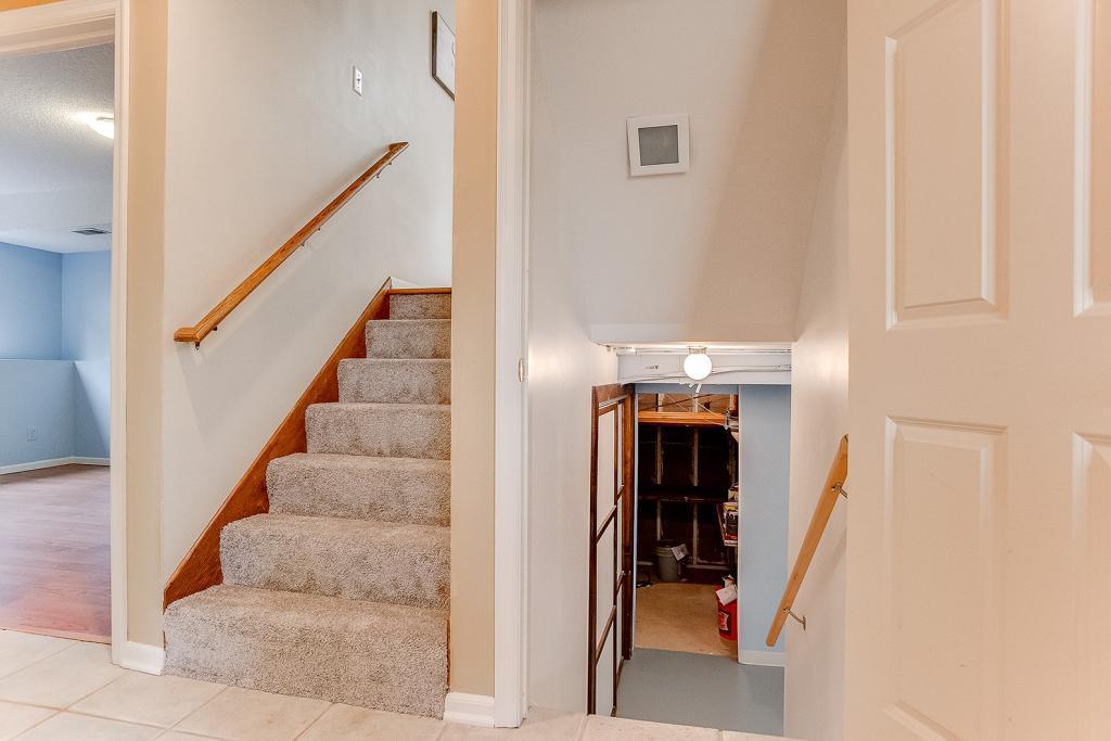 4663 Beacon Hill Road Eagan, MN 55122 - Photo 43 of 59 Gallery Image 43