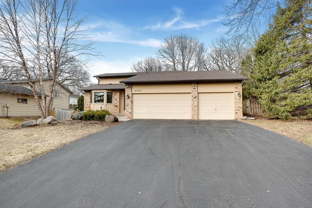 4663 Beacon Hill Road Eagan, MN 55122 - Photo 47 of 59 Gallery Image 47