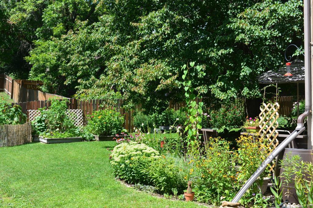 4663 Beacon Hill Road Eagan, MN 55122 - Photo 57 of 59 Gallery Image 57